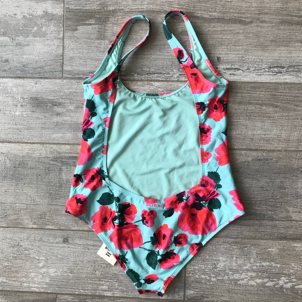 🔥🔥BILLABONG - BEL ONE PIECE🔥🔥 - Picture 4 of 4